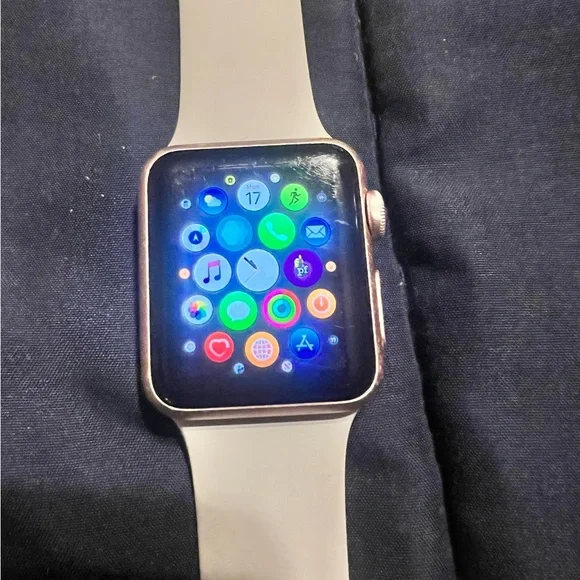 Apple Watch Series 1 - Picture 2 of 5